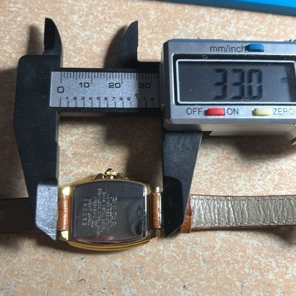 Ladies Pulsar Quartz Watch (Seiko) - Picture 17 of 17